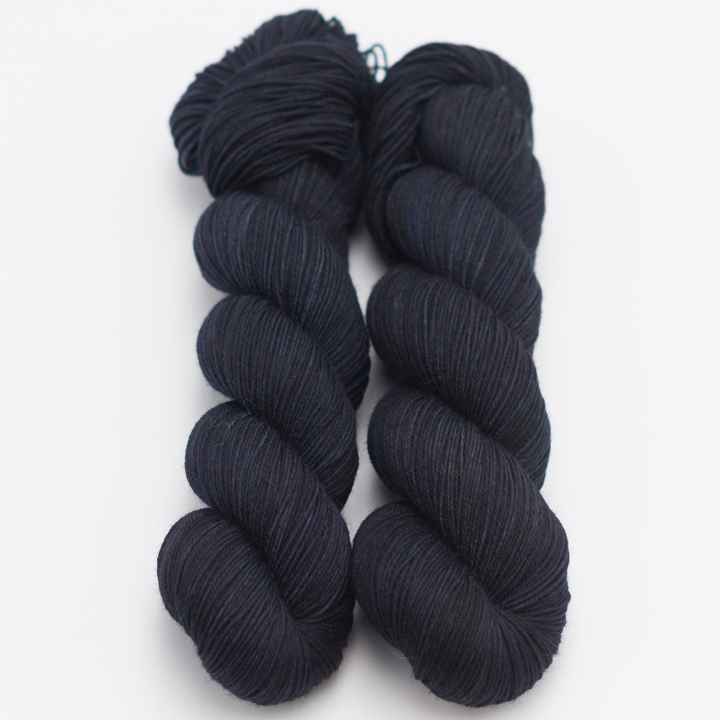 Black Walnut - Merino/Nylon 4-ply