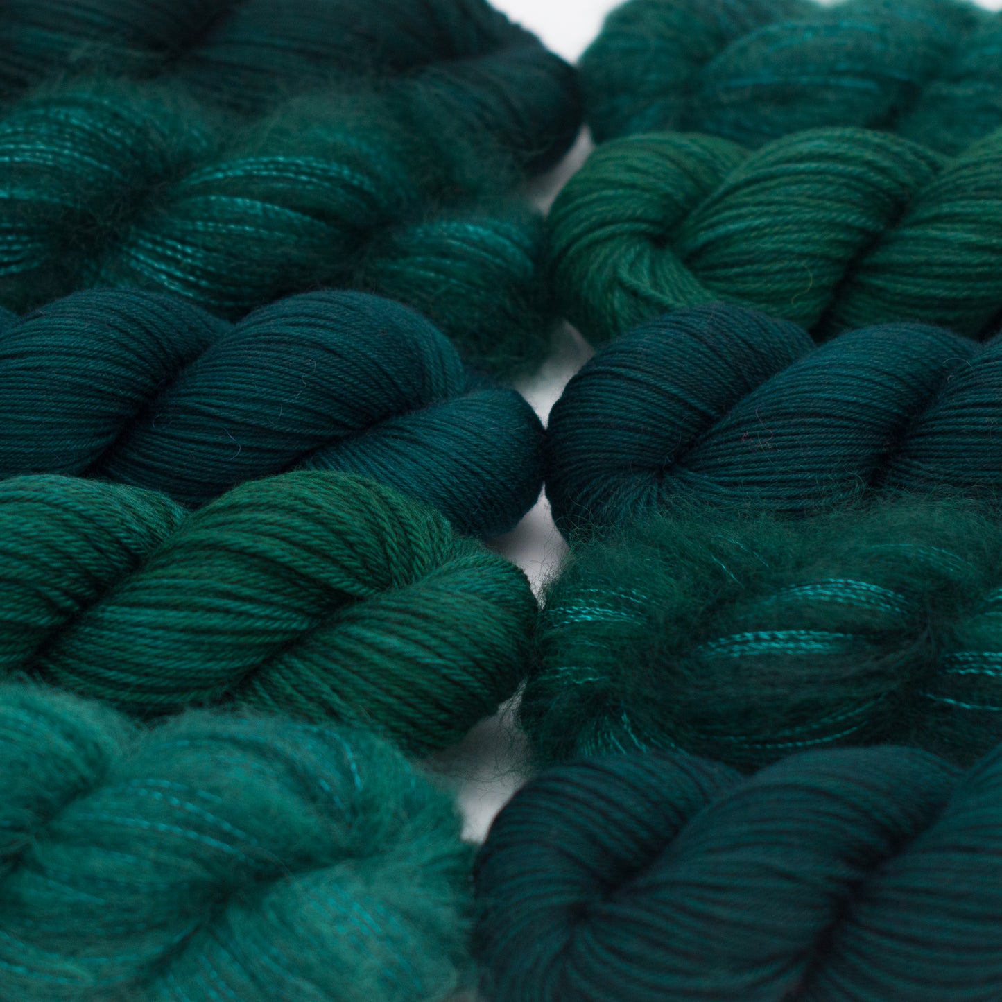 Huntress - Merino DK