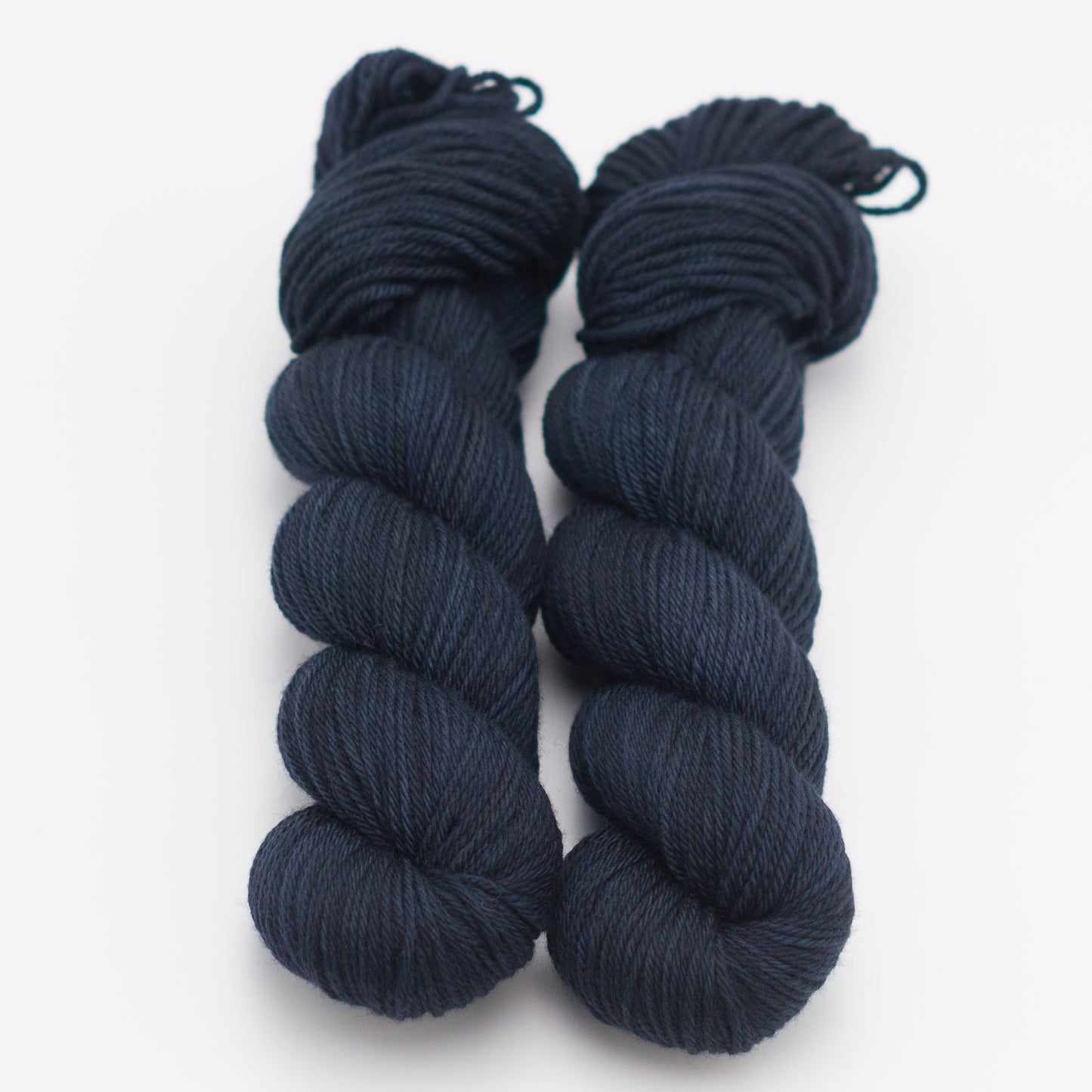 Black Walnut- Organic Merino Worsted NSW