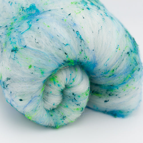 Recycled Blue/Green Targhee 2.8oz Fiber Batt